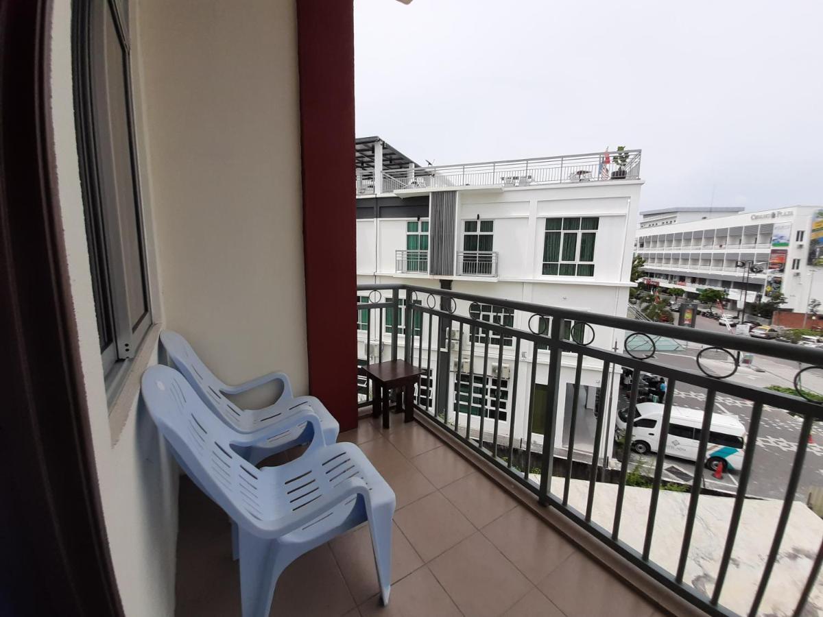 Paretto Seaview Hotel Pantai Cenang  Exterior photo